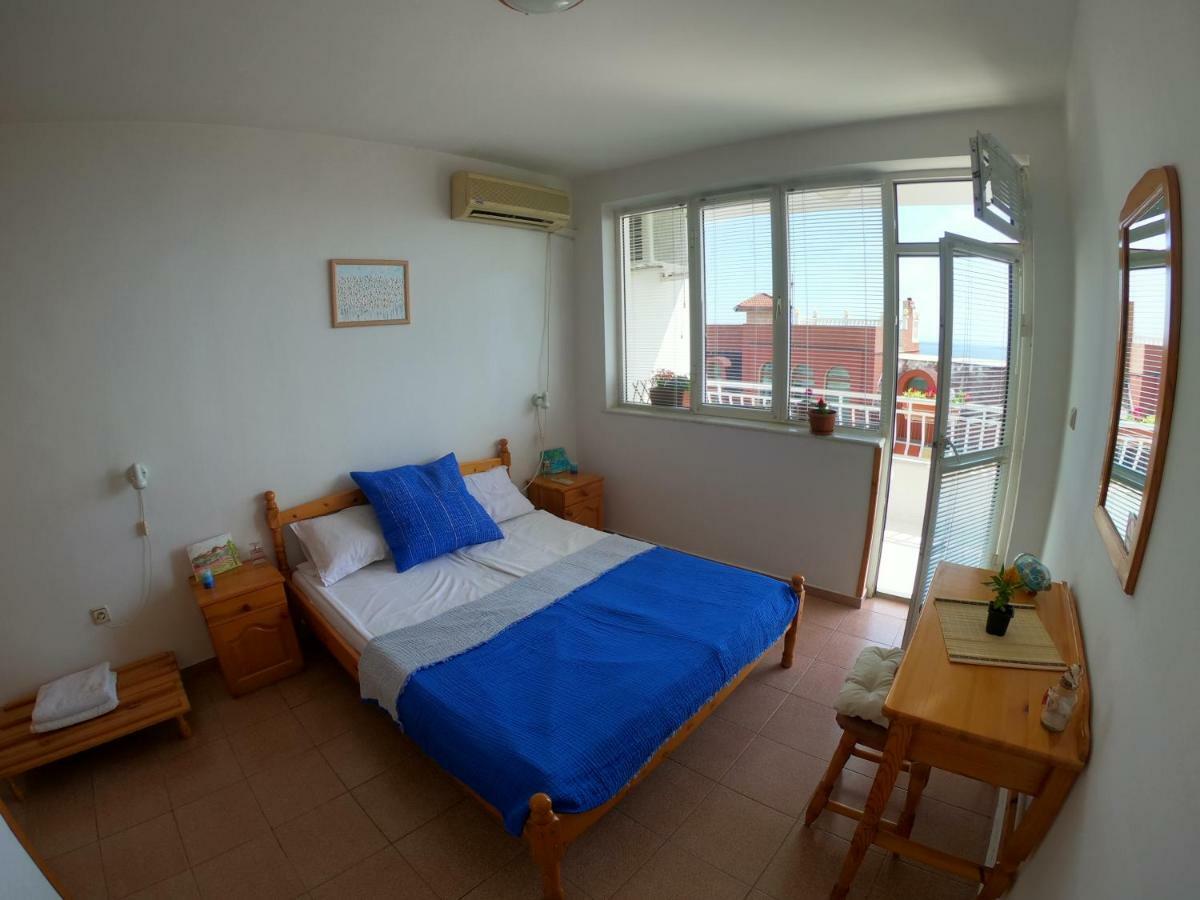 Apartment In St. Vlas With Terrace Sveti Vlas Exterior photo